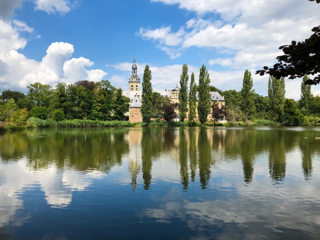 Abdij van Park - Lake with abbey right outside the city centre of Leuven