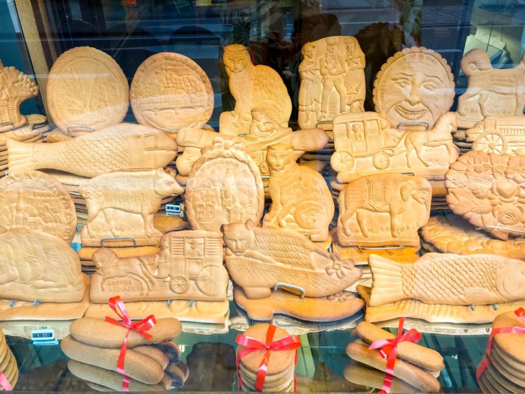 Couqe de Dinant in a bakery