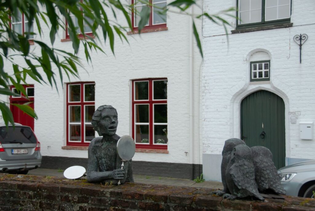 Tijl Uilenspiegel sculptures