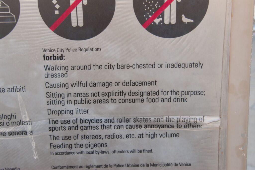 the rules on the san marco square in venice