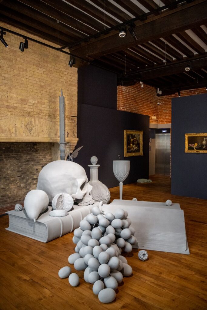 Large scale still life at Musée de Flandre