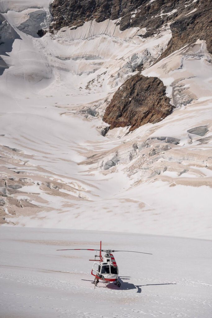 Helicopter Aleitsch Glacier